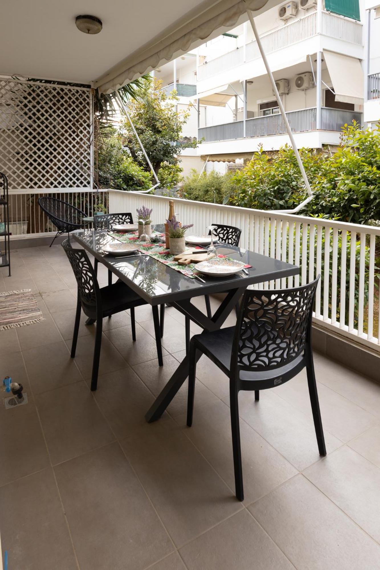 Tropicana Athens Ngoại thất bức ảnh